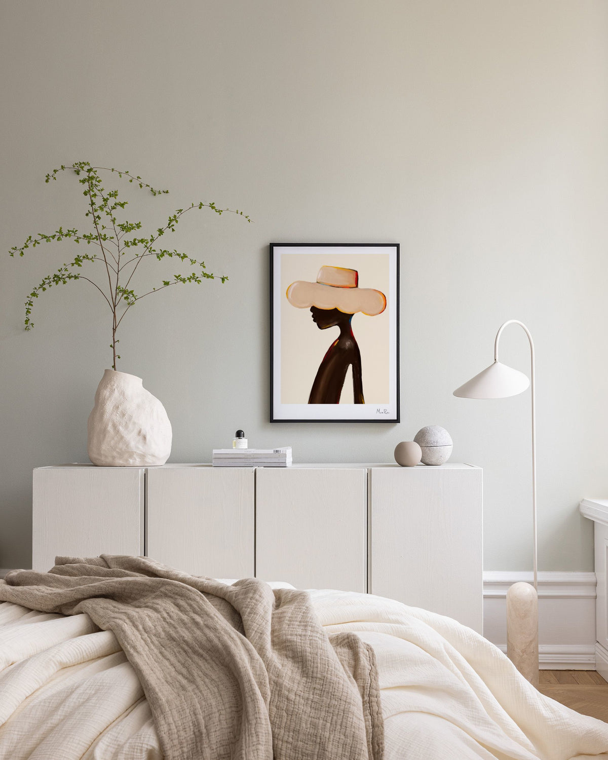 Maxime Rokus - Womanly Canvas print