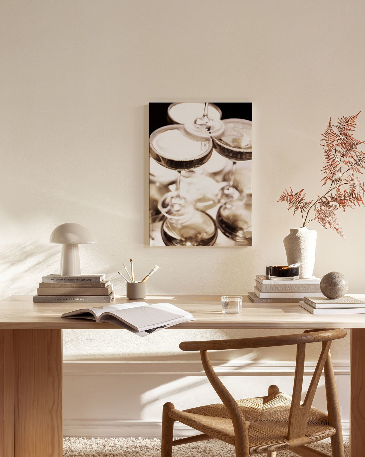 Sparkling Champagne Canvas print