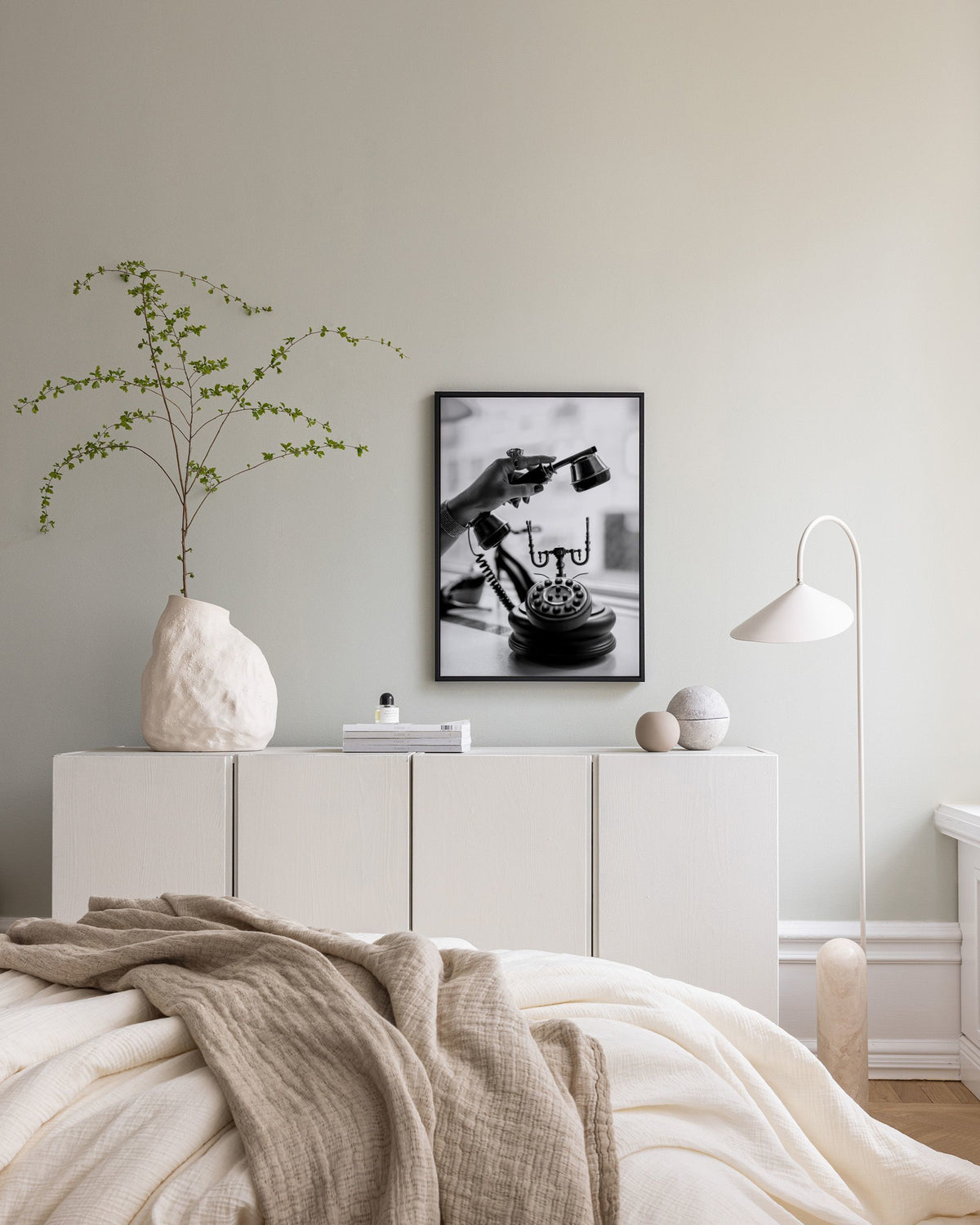 Vintage Call Canvas print