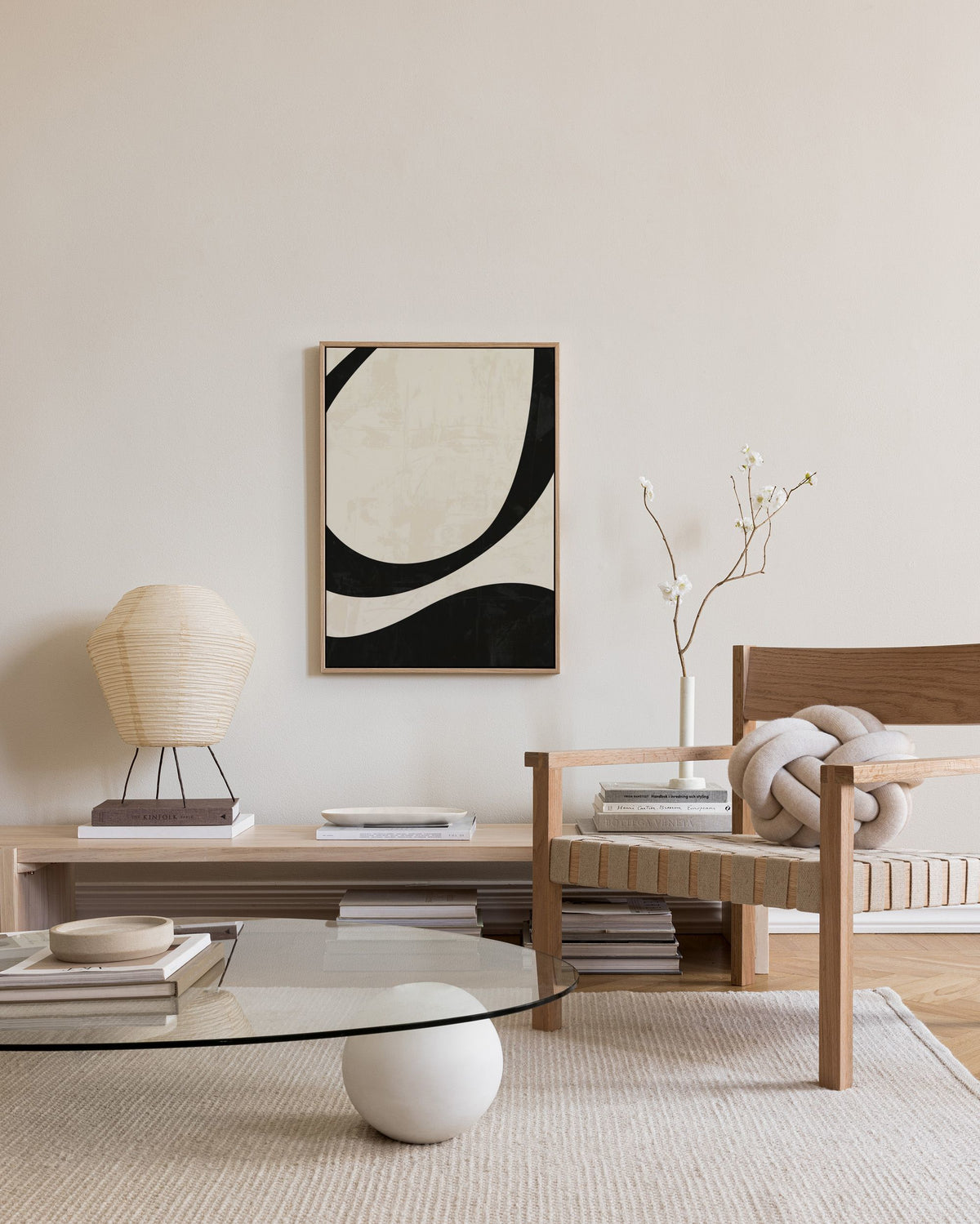 Black and Beige Centerpiece No2 Canvas print
