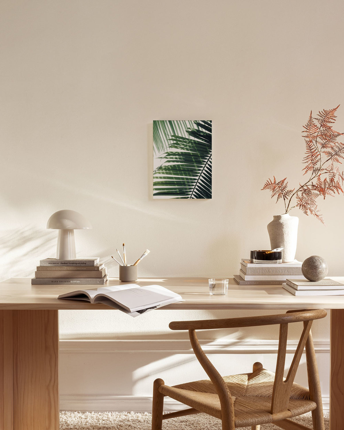 Sunray Palm Canvas print