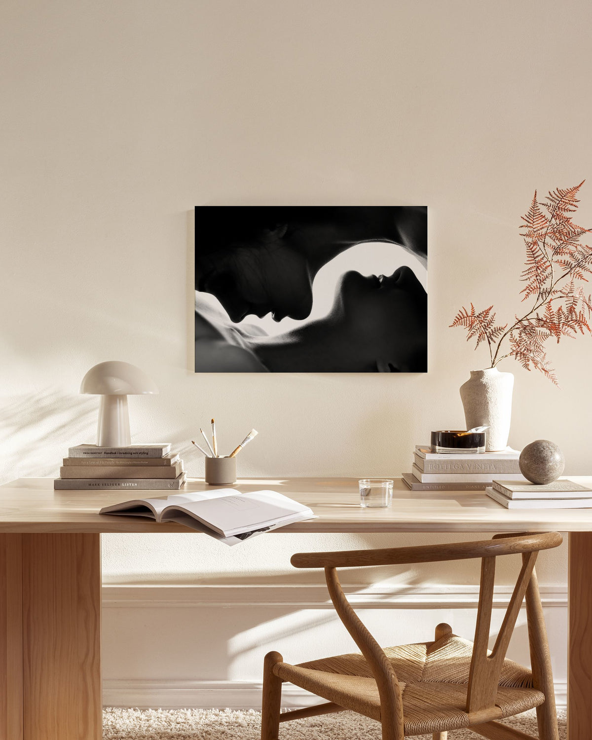 Kiss On The Neck Canvas print