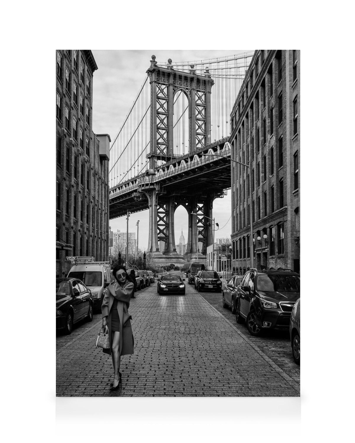 Woman by Manhattan Bridge Canvas print