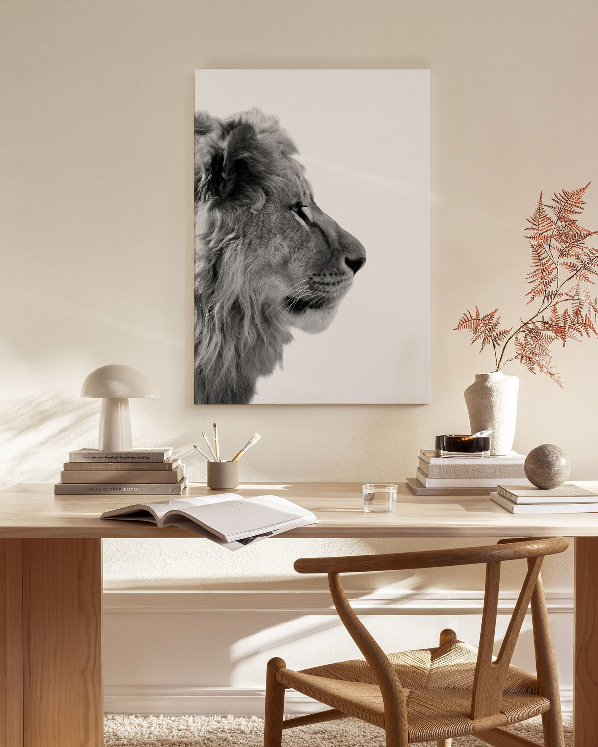 Lion From Side Canvas print