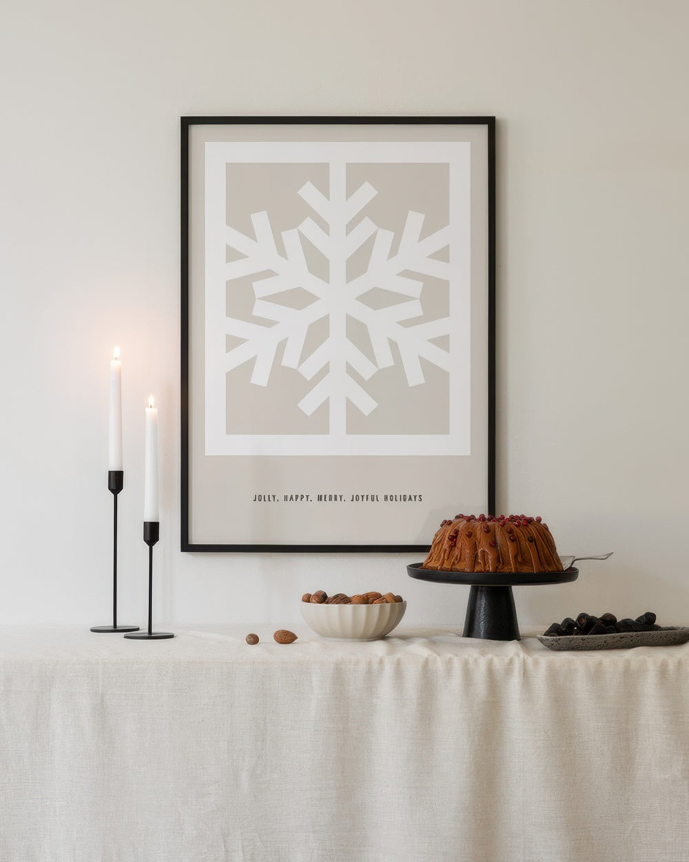 Graphic Snow Flake Print