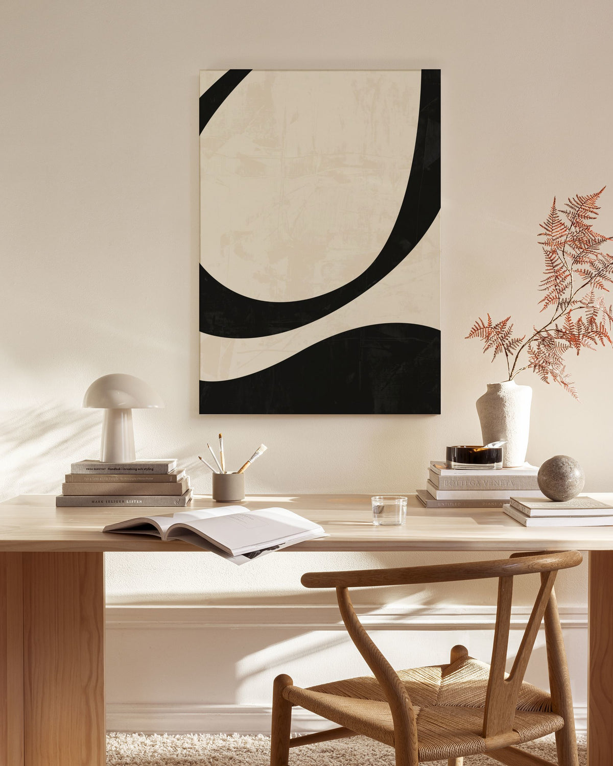Black and Beige Centerpiece No2 Canvas print