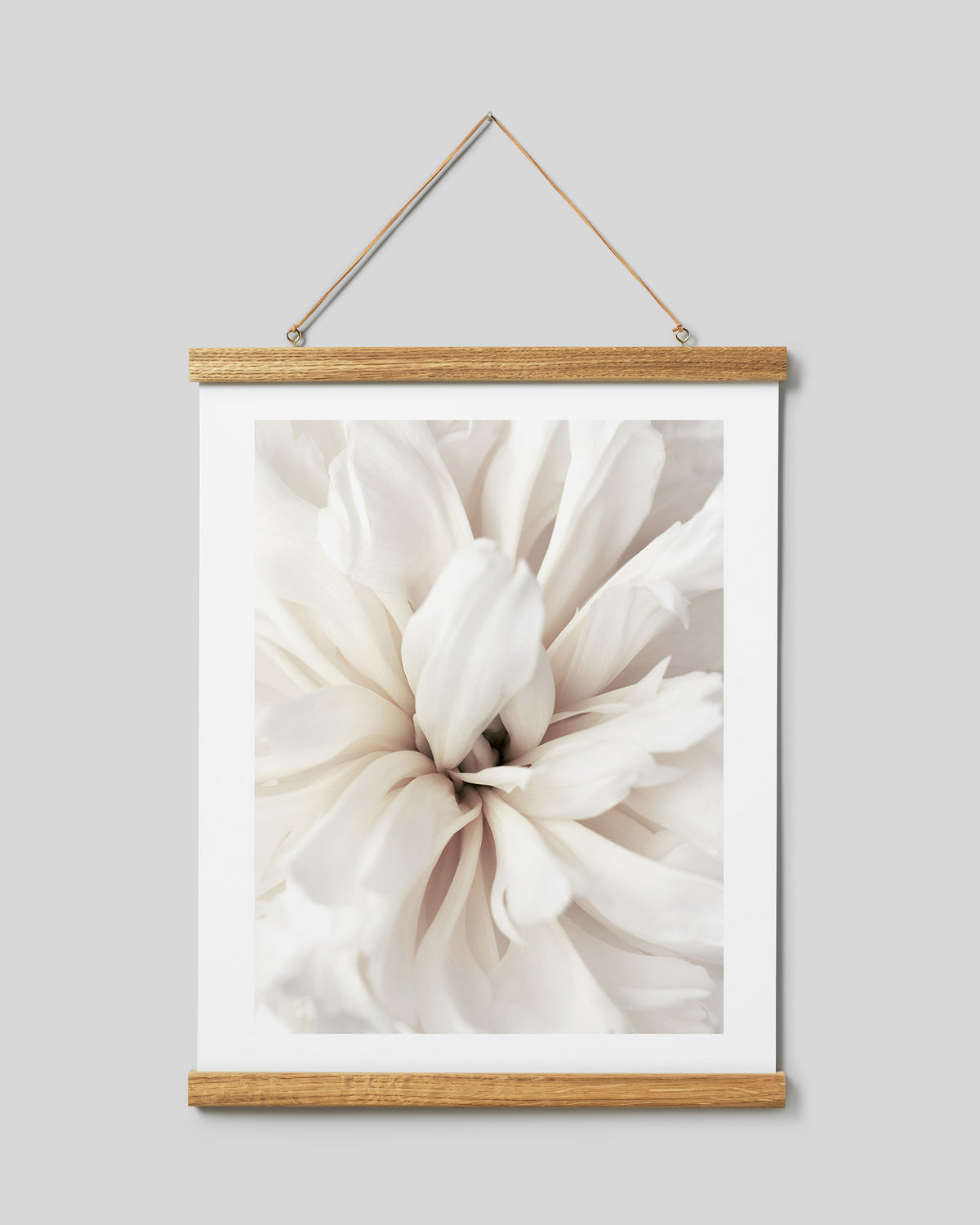 Poster hanger oak 41 cm, magnet fastener