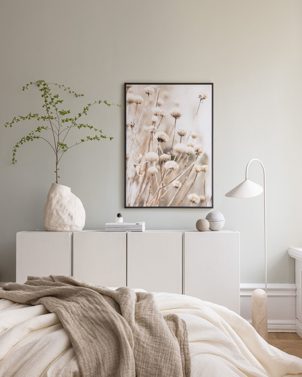 Delicate Dry Flowers Canvas print