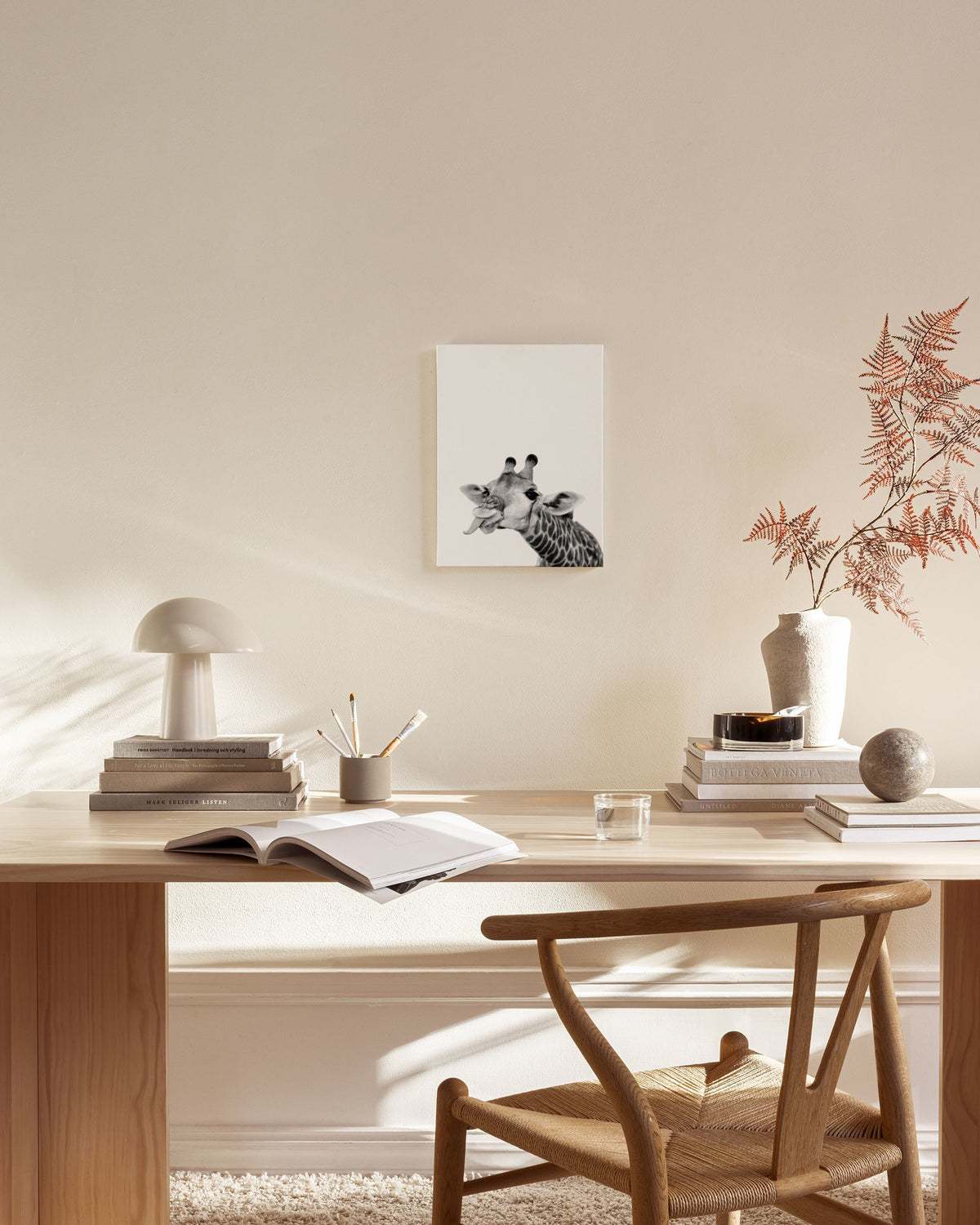 Goofy Giraffe Canvas print