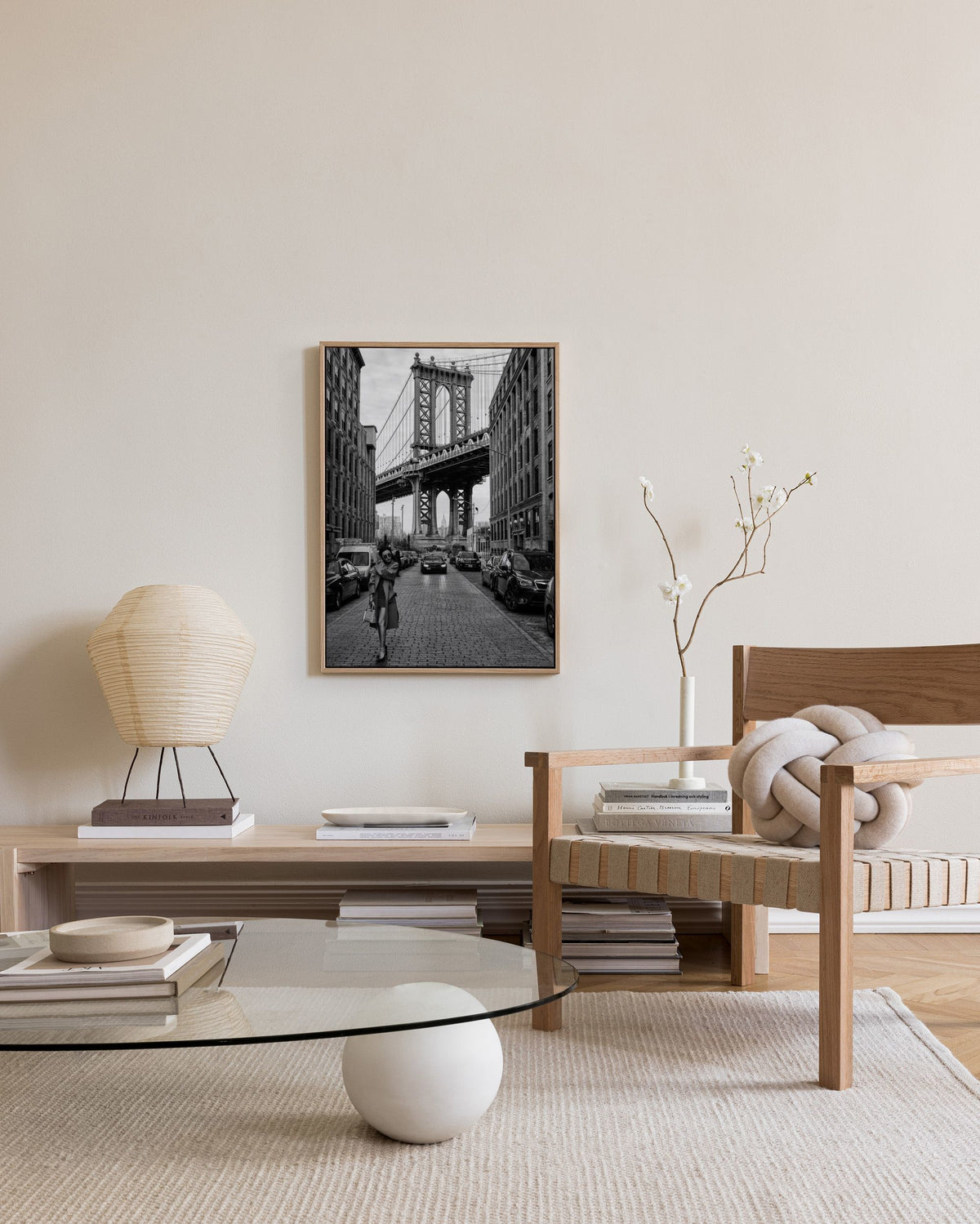 Woman by Manhattan Bridge Canvas print