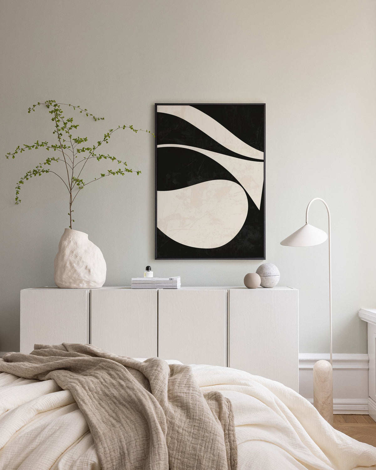 Black and Beige Centerpiece No1 Canvas print