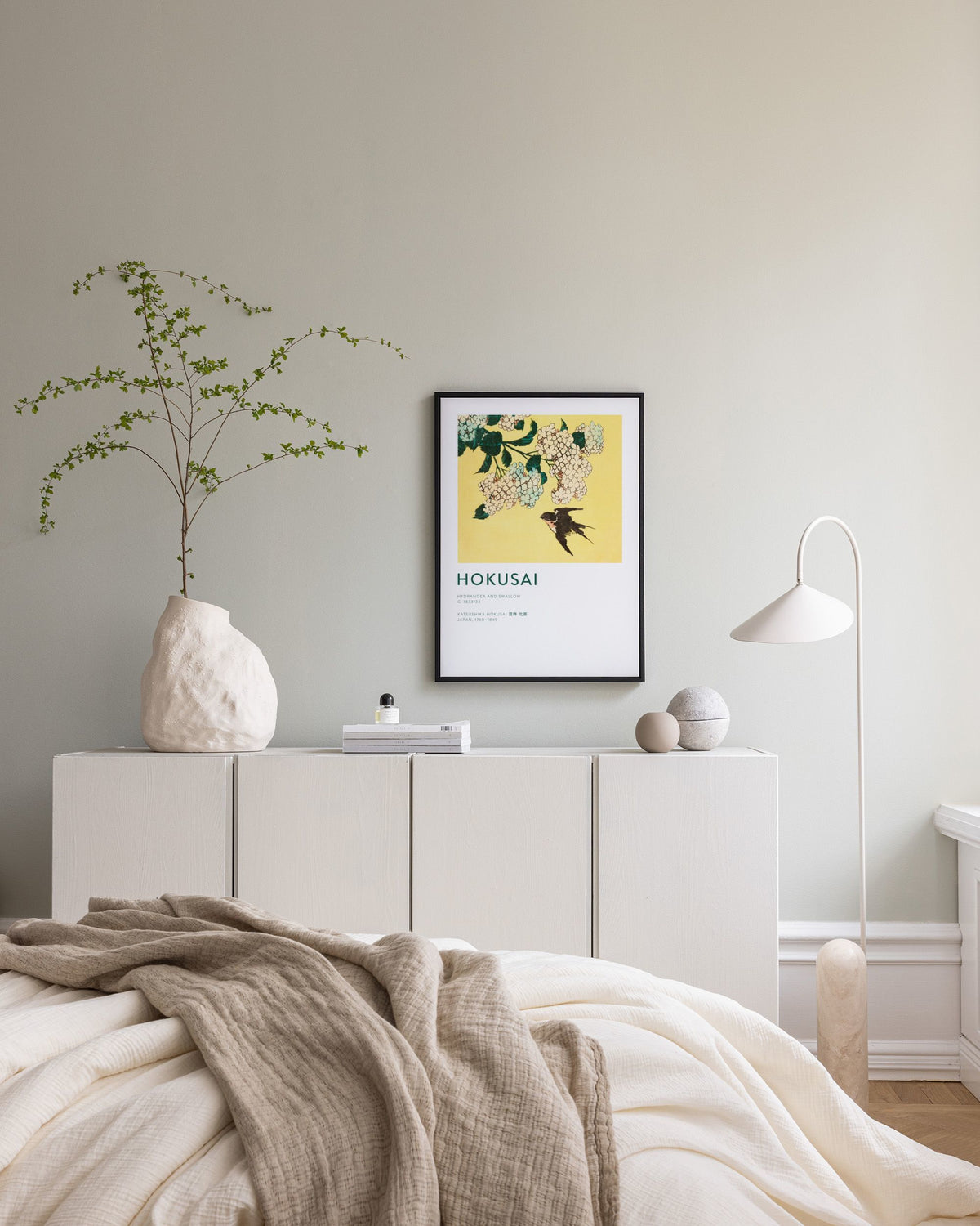 Hokusai - Hydrangea and Swallow Canvas print