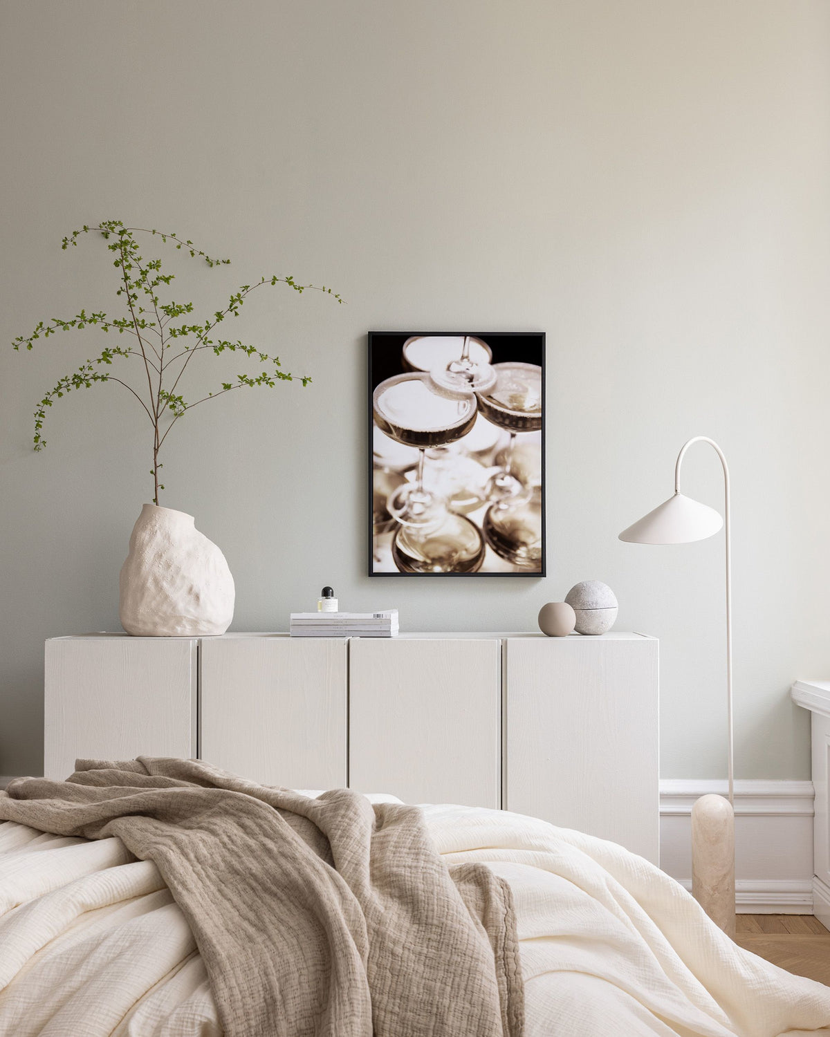 Sparkling Champagne Canvas print