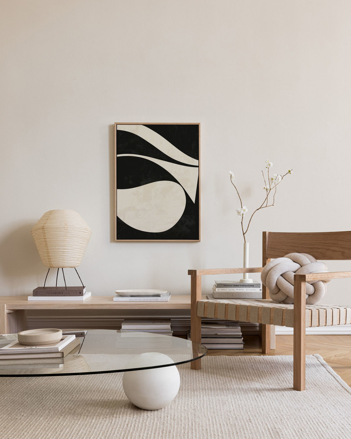 Black and Beige Centerpiece No1 Canvas print