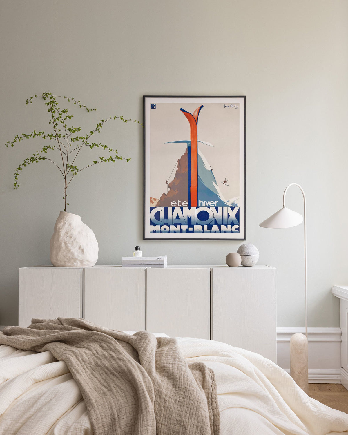 Chamonix Vintage Canvas print