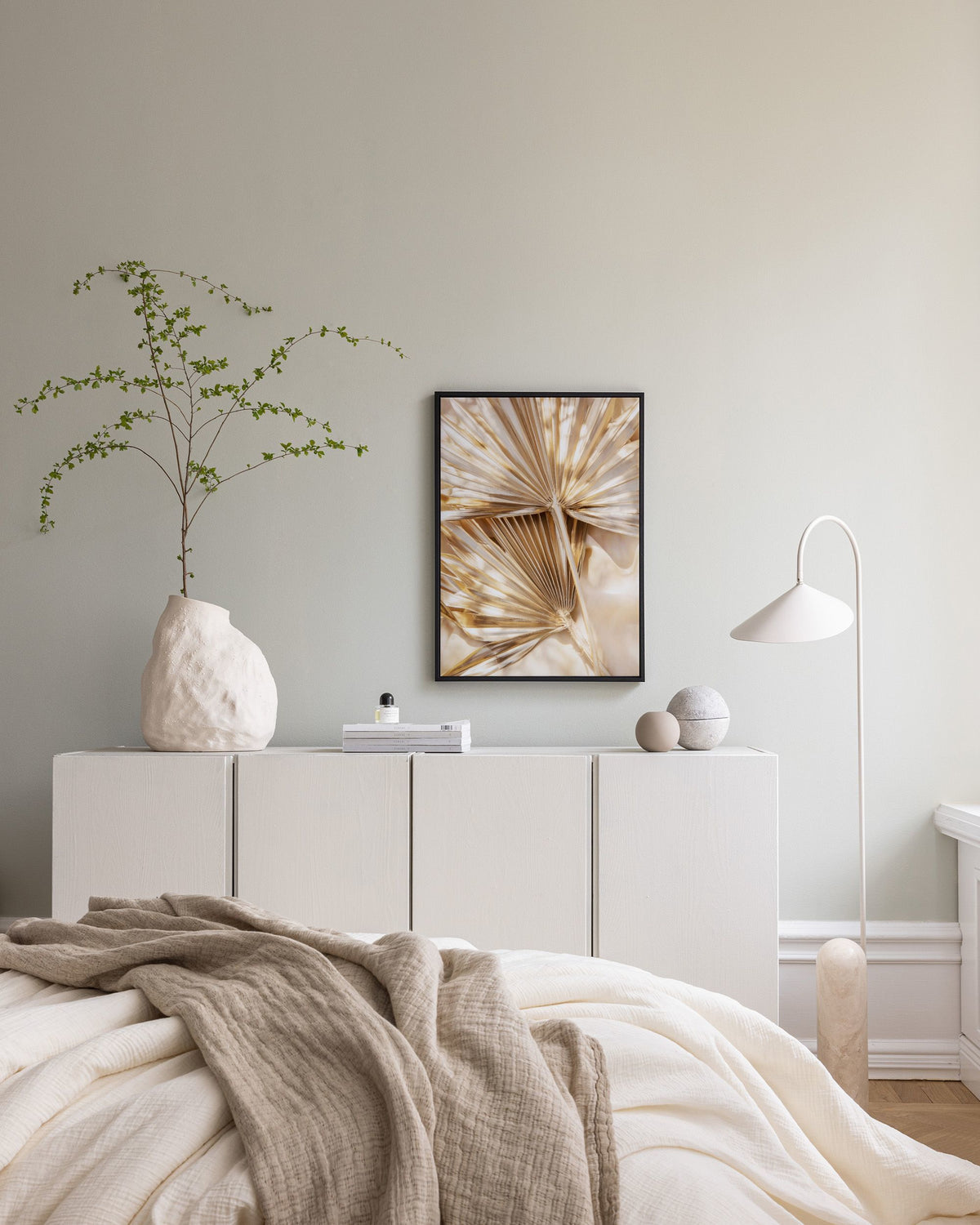 Sunkissed Leaves Canvas print