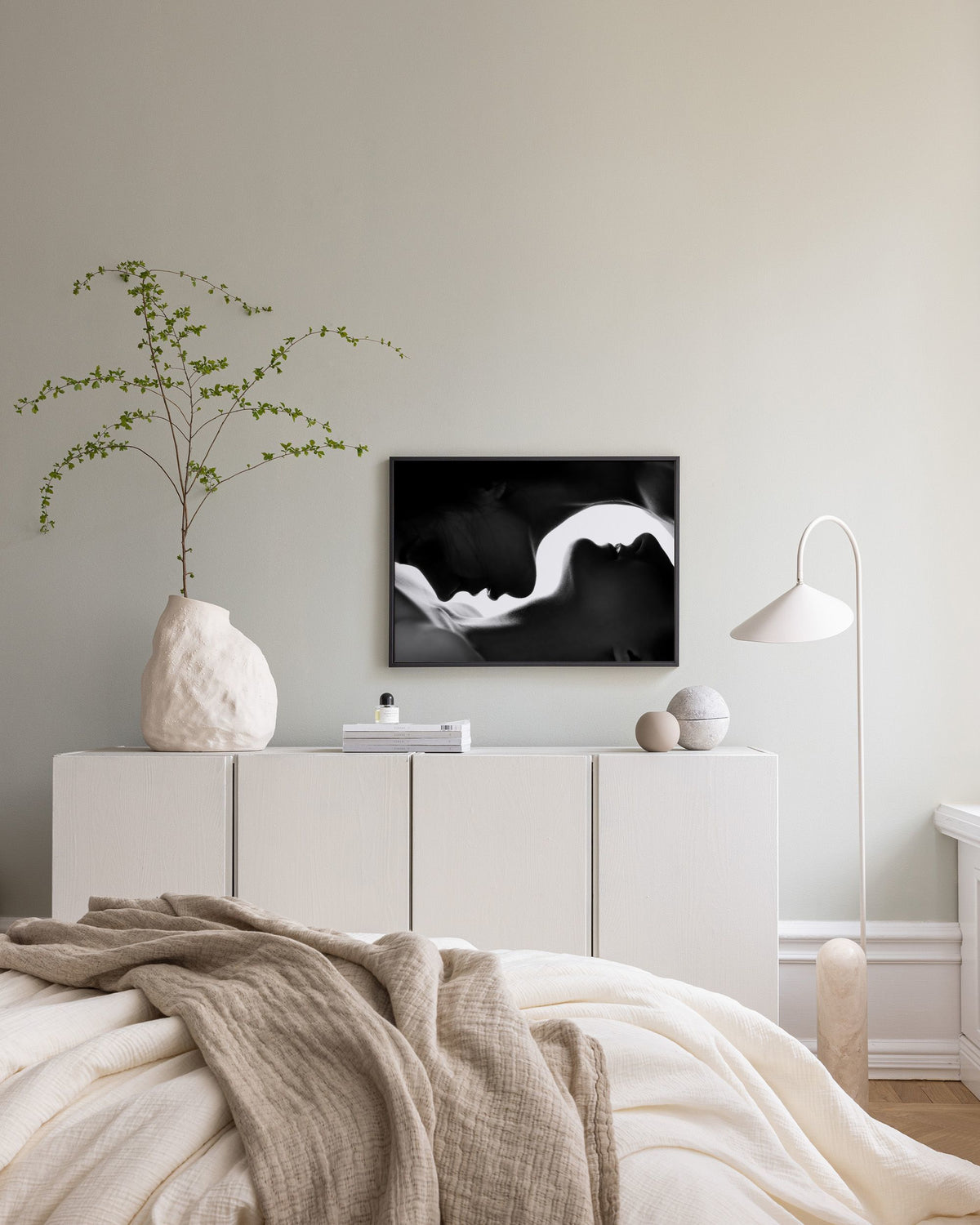 Kiss On The Neck Canvas print