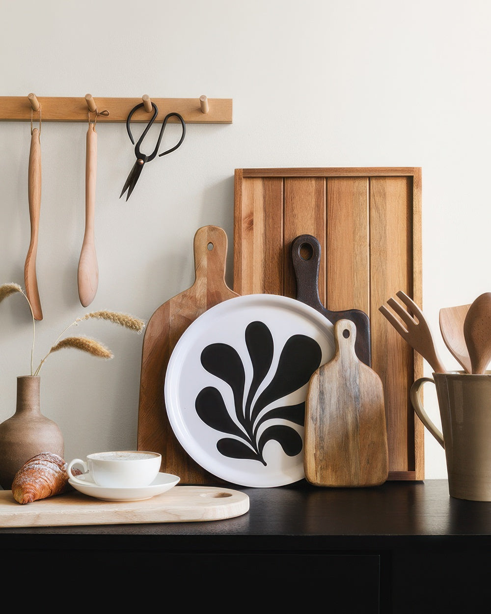Graphic Leaf Tray