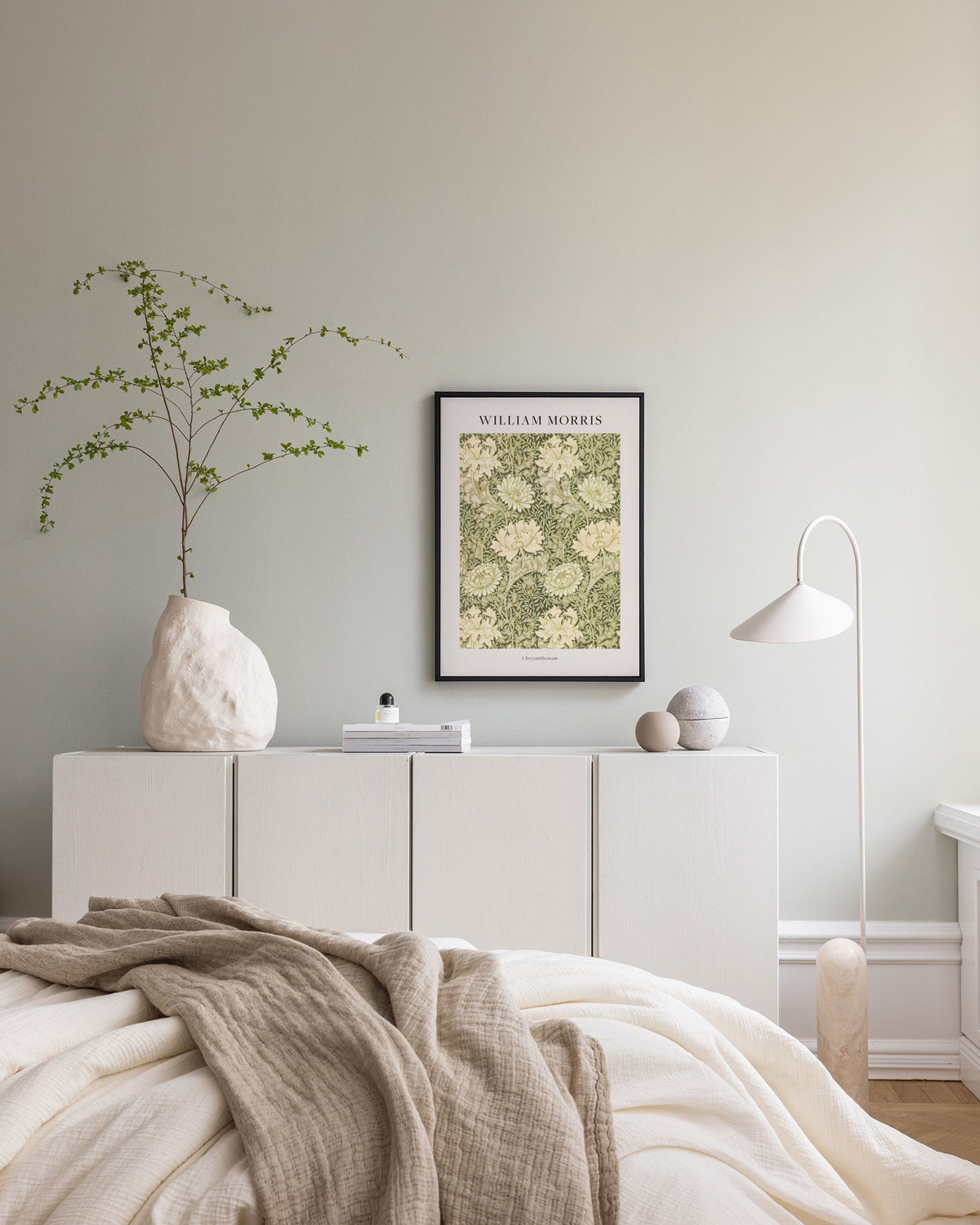 William Morris - Chrysanthemum Canvas print