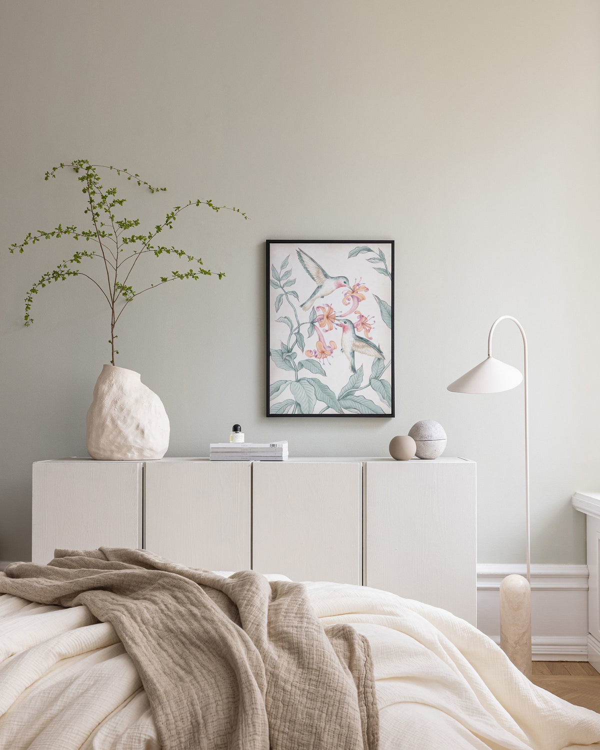 Hummingbirds Painting Canvas print