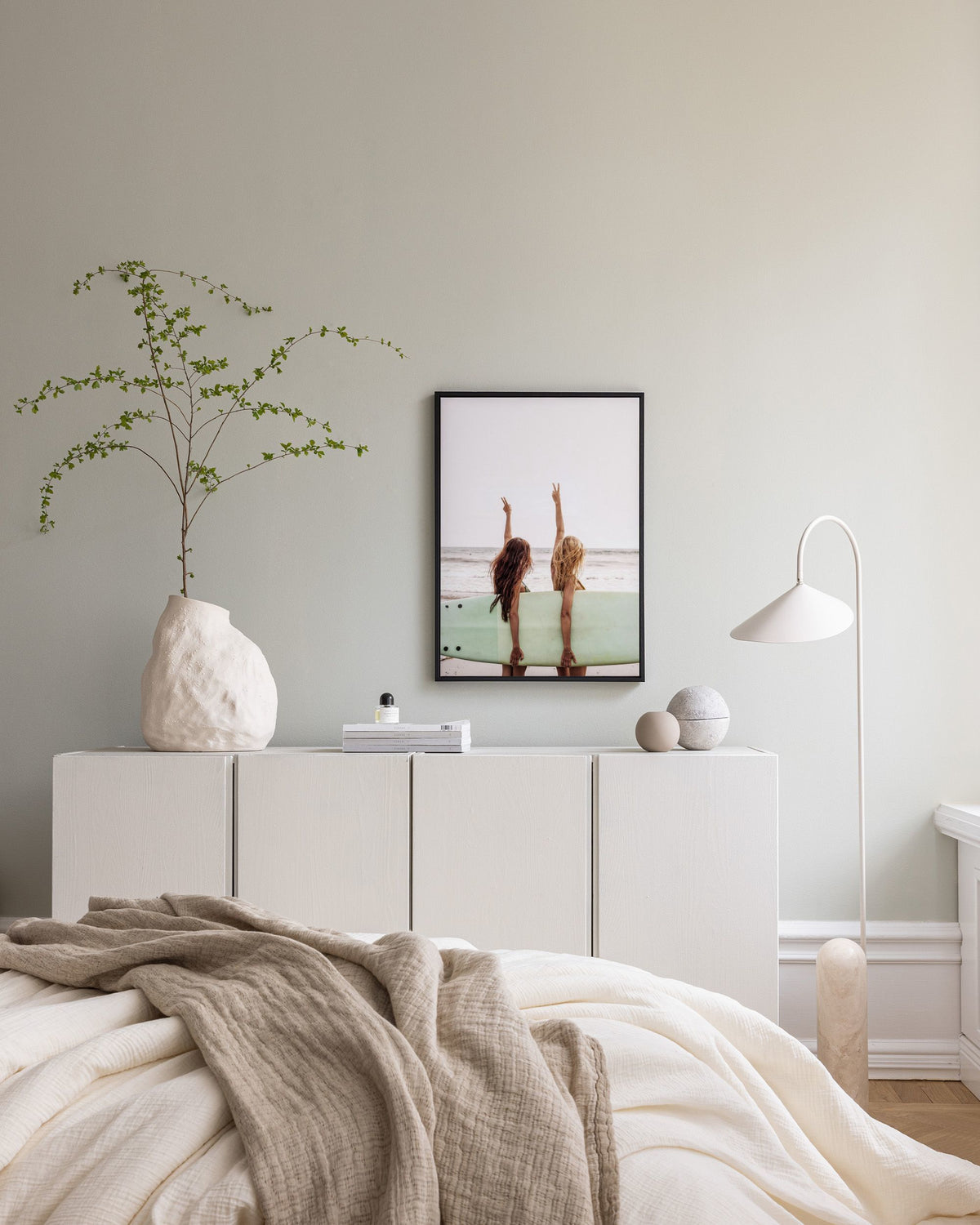 Surfer Girls Canvas print
