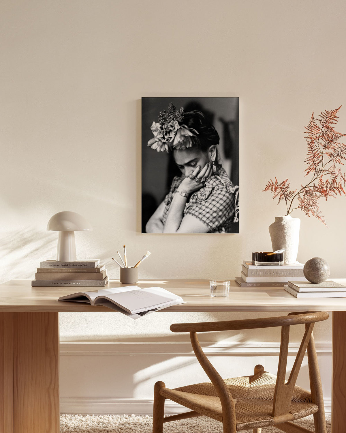 Artist, Frida Kahlo Canvas print