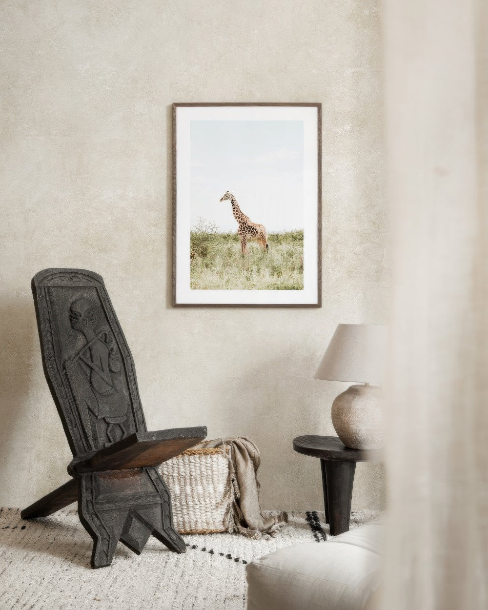Elegant Giraffe Print