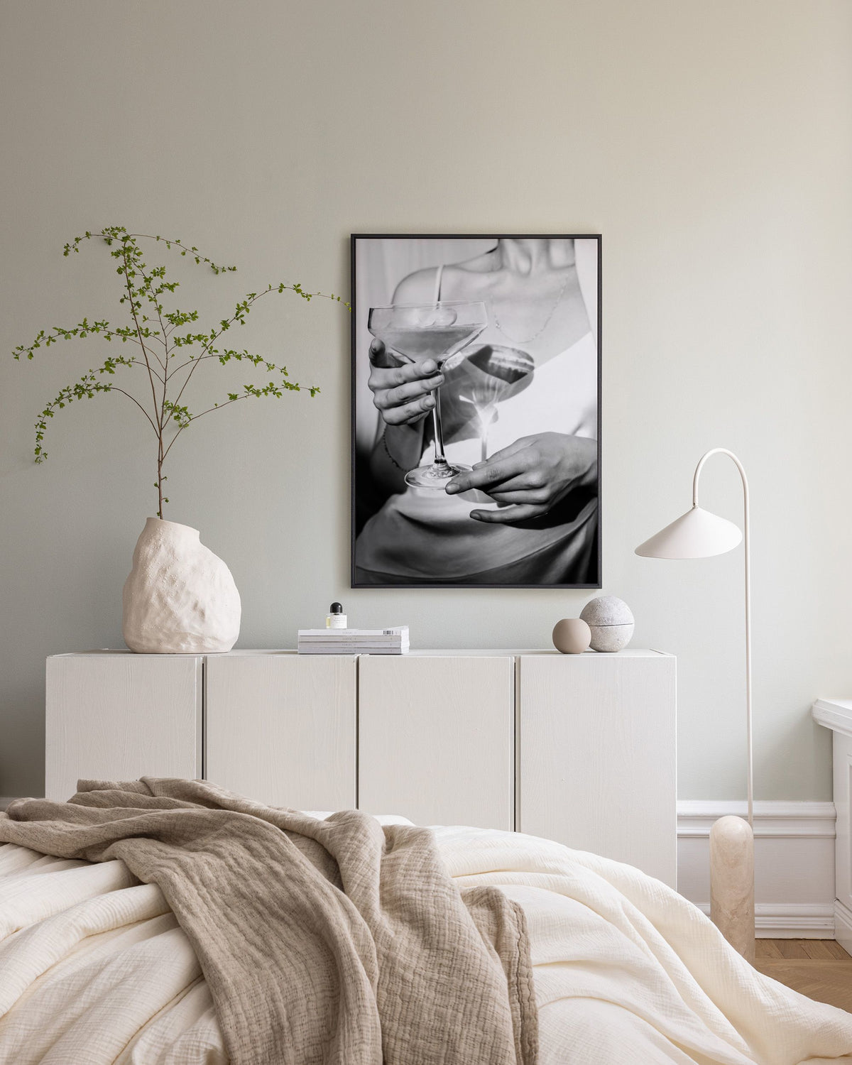 Drinking Champagne Canvas print