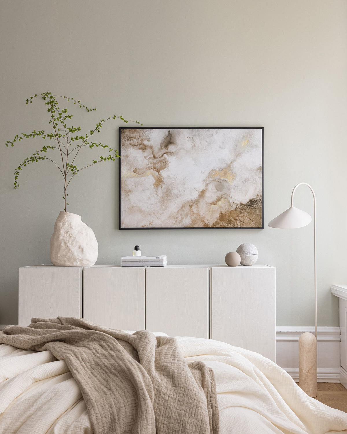 Beige Golden Flow No2 Canvas print