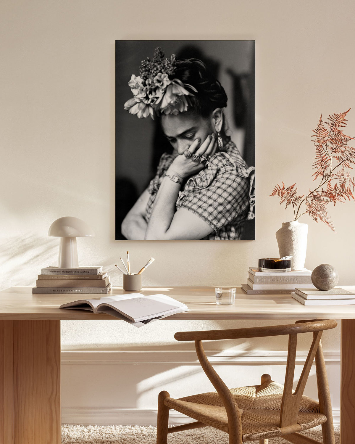 Artist, Frida Kahlo Canvas print