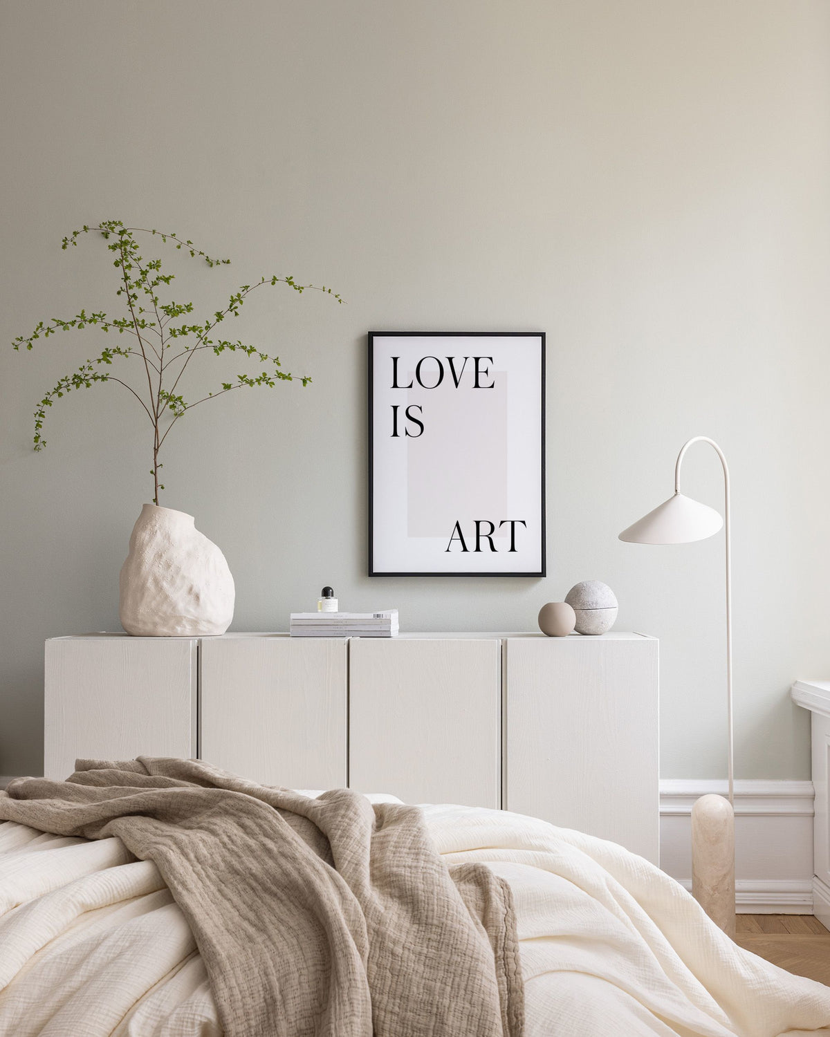 Love is Art Canvas print
