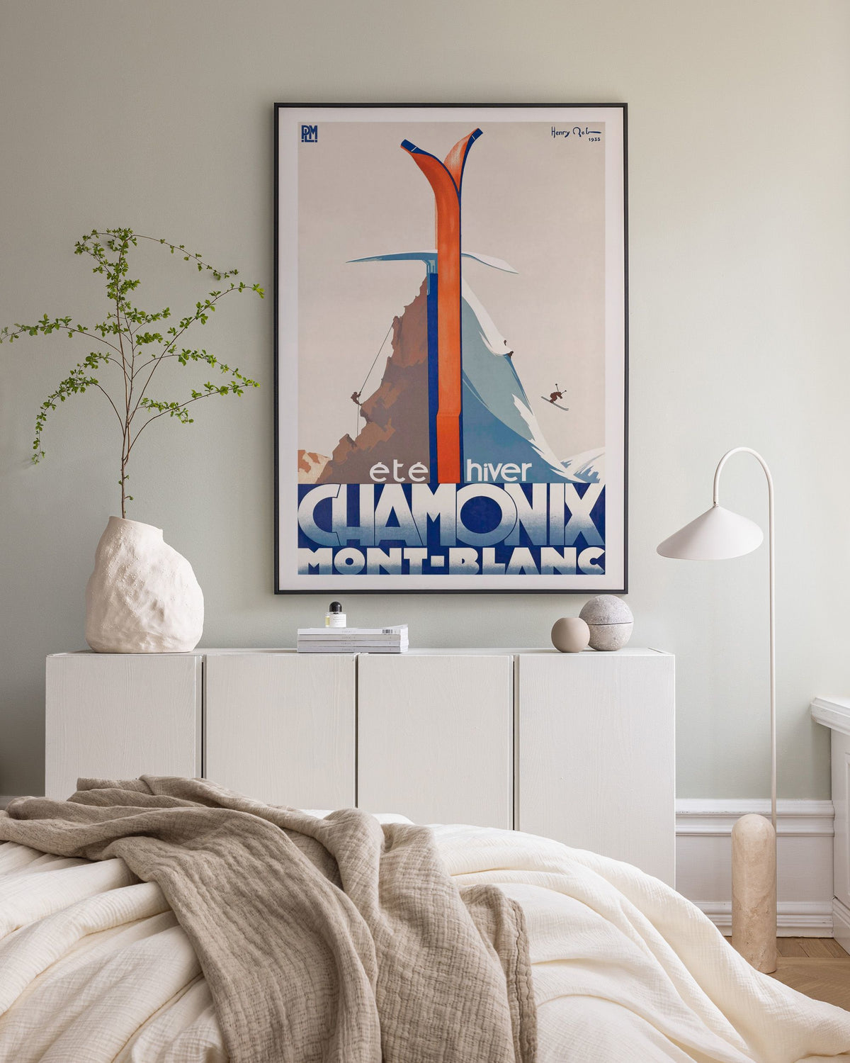 Chamonix Vintage Canvas print